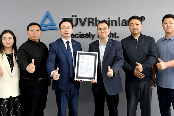 “Large size, higher efficiency and stability”—— GCL Perovskite is certified by T?V Rhein IEC 61215 and IEC 61730